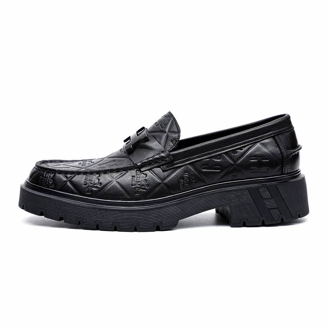Men's shoes 💰700 💐[HERMES] popular men's shoes counter original items! The world's top brands...Luxury quality...//Fashion and high-end footwear 👍💪🏻...give you a low-key luxury comfort experience👍. The upper is made of pure Italian imported original cowhide embossing. Sweat-absorbent cowhide leather lining. Comfortable and breathable. The original rubber-plastic flower foam light outsole is high-end and classy. Luxurious and noble!! .. OEM factory shipment [Hug] stall.. Original plate. Welcome to taste..39-45 (38.45.46🉑️Customized)